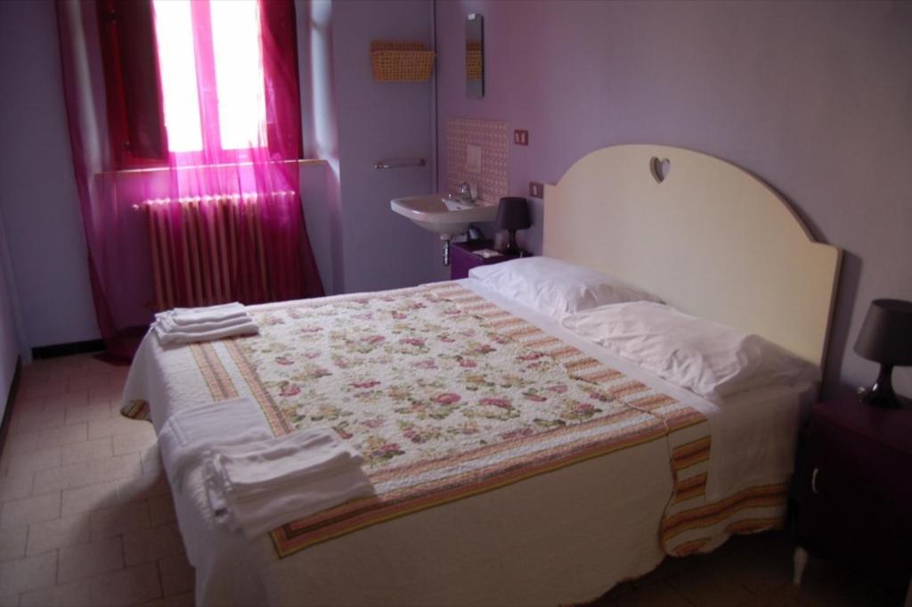 Casa Betania Hotel Cortona Quarto foto