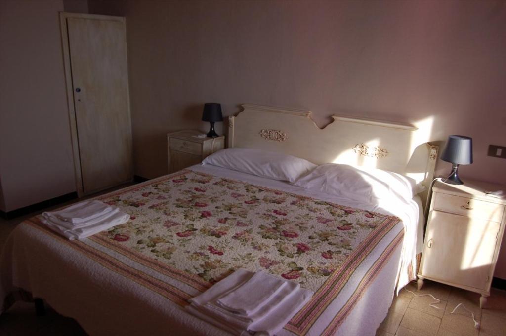 Casa Betania Hotel Cortona Quarto foto
